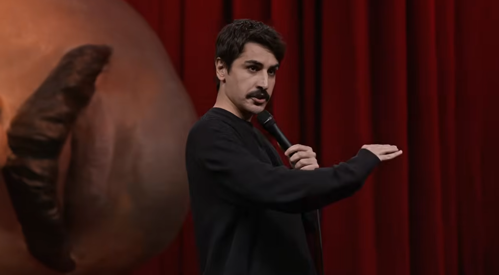 Deniz Göktaş, “Ölü Deniz” adlı stand-up gösterisi nedeniyle başlatılan soruşturma