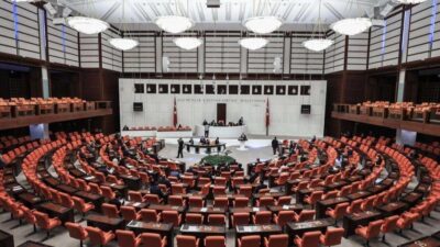 Türkiye Büyük Millet Meclisi (TBMM) kayıtlarında yapılan güncellemeyle YENİ Parti,