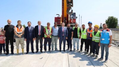 Trabzon Büyükşehir Belediye Başkanı Ahmet Metin Genç, Reşadiye Viyadüğü yıkıldıktan
