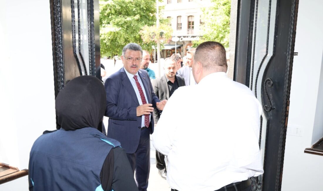 Trabzon Büyükşehir Belediye Başkanı Ahmet Metin Genç, Meydan'da hayata geçirilen