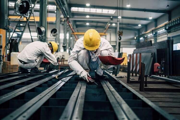 Türkiye'de sanayi, inşaat ile ticaret-hizmet sektörlerinde ücretli çalışan sayısı mayısta