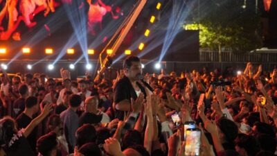 Kültür ve Turizm Bakanlığı tarafından düzenlenen Van Kültür Yolu Festivali,