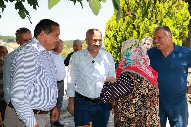 Kocaeli Gebze Belediye Başkanı Zinnur Büyükgöz, köy ziyaretleri kapsamında Tepe