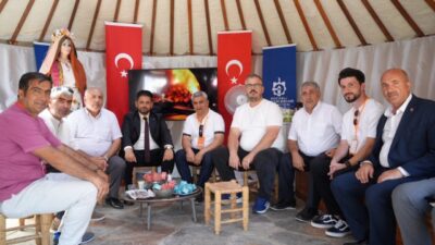 Kocaeli Büyükşehir Belediyesi, Cumhurbaşkanı Erdoğan'ın katılımıyla Ahlat'ta düzenlenen Malazgirt Zaferi'nin