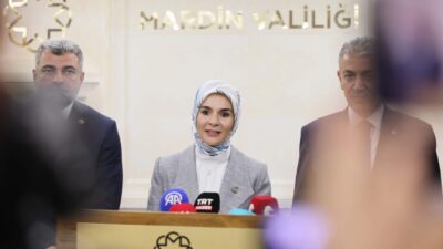 Aile ve Sosyal Hizmetler Bakanı Mahinur Özdemir Göktaş, doğum yardımı