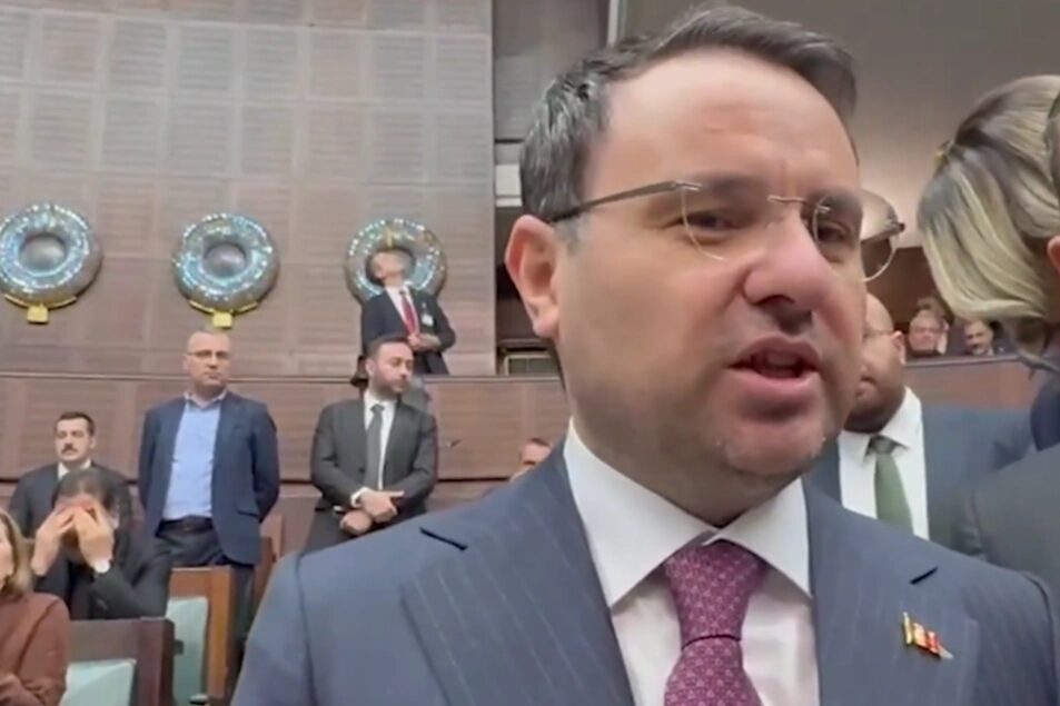 Adalet Bakanı Akın Gürlek, 2026 yılında 12 ülkeden 48 kişinin