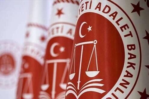 Adalet Bakanı Akın Gürlek, Yeni Parti Gaziantep Milletvekili Melih Meriç’e