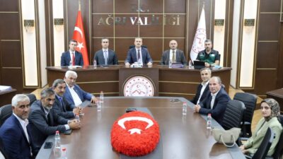 Ağrı Valisi Önder Bozkurt, Diyadin, Patnos, Doğubayazıt, Taşlıçay ve Merkez