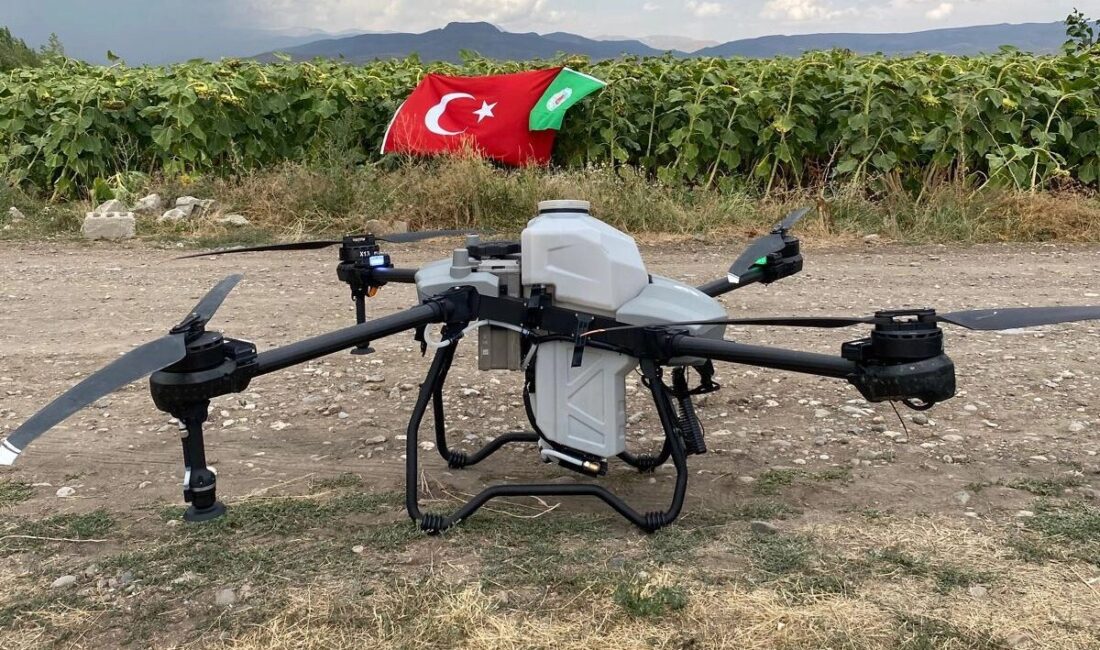 Ağrı Ziraat Odası tarafından hayata geçirilen “Zirai Drone İlaçlama Projesi”