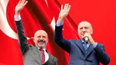 Kayseri Kocasinan Belediye Başkanı Ahmet Çolakbayrakdar, AK Parti’nin 25. kuruluş