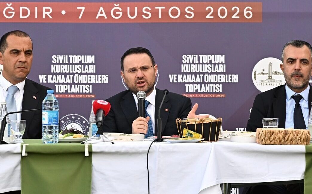 Terörsüz Türkiye süreci içinde örgütün tamamen kendini feshetmesi ve silahlarını