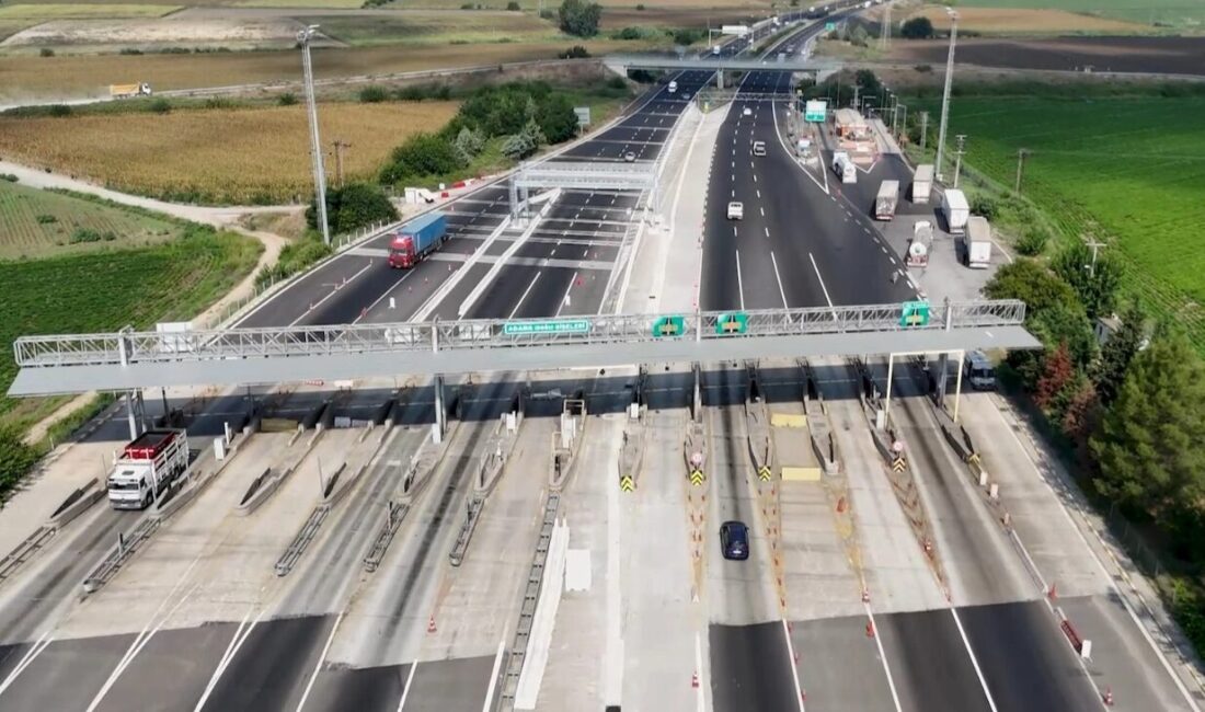 Ulaştırma ve Altyapı Bakanı Abdulkadir Uraloğlu, Akıncı Gişeleri’nde Serbest Geçiş
