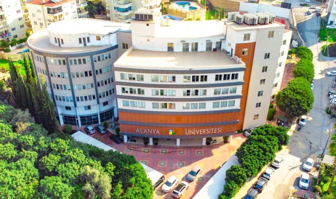 Alanya Üniversitesi, son üç yılda akademik kadrosunu 55'ten 123'e, öğrenci