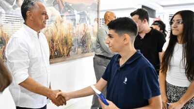Muratpaşa Belediye Başkanı Ümit Uysal, 2026 YKS’de başarılı olarak üniversitelere