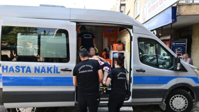 Antalya Muratpaşa Belediyesi, sağlık kuruluşlarına kendi imkanlarıyla ulaşmakta güçlük yaşayan