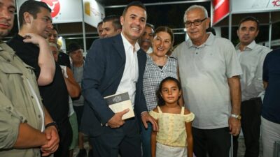 Balıkesir Büyükşehir Belediye Başkanı Ahmet Akın, 8. Edremit Kitap Fuarı’nın