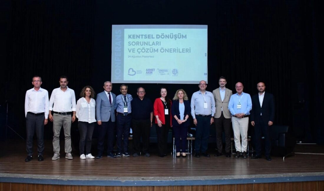 Balıkesir Büyükşehir Belediyesi tarafından gerçekleştirilen “Kentsel Dönüşüm Sorunları ve Çözüm