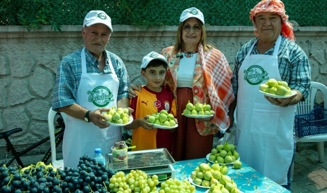 Güzelbahçe Belediyesi tarafından bu yıl 12’ncisi düzenlenen Payamlı Bardacık Festivali,