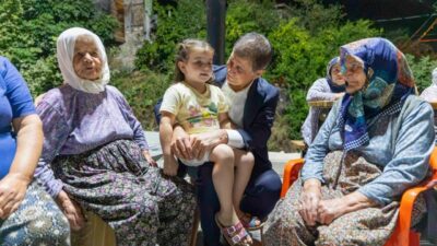 İzmir Büyükşehir Belediye Başkanı Dr. Cemil Tugay, Beydağ’ın Erikli Mahallesi