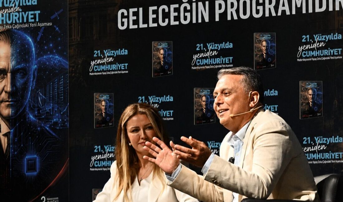 Antalya Muratpaşa Belediye Başkanı Ümit Uysal, “21. Yüzyılda Yeniden Cumhuriyet”