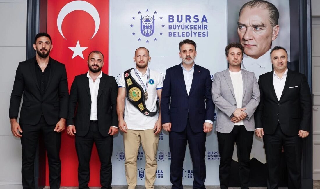 Bursa Büyükşehir Belediyesi Başkan Vekili Şahin Biba, Keçiören Büyükler Karakucak