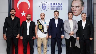 Bursa Büyükşehir Belediyesi Başkan Vekili Şahin Biba, Keçiören Büyükler Karakucak