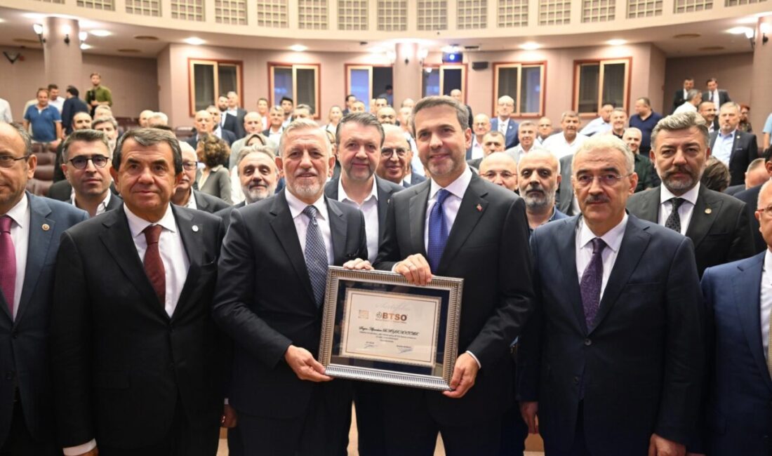 Enerji ve Tabii Kaynaklar Bakanı Alparslan Bayraktar, Bursa’da enerji talebinin