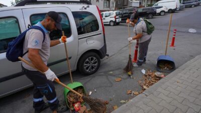 Beylikdüzü Belediyesi, rutin temizlik hizmetlerinin yanı sıra yaz dönemine özel