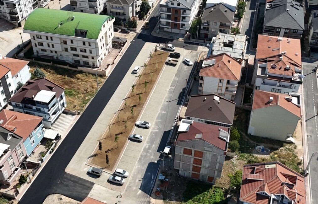 Bursa'da İnegöl Belediyesi, Yeni Mahallede devam eden üst yapı çalışmaları