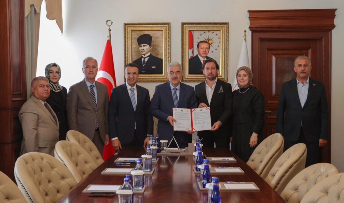 Bursa İnegöl’de devlet, belediye ve hayırsever iş birliğinde hayata geçirilen