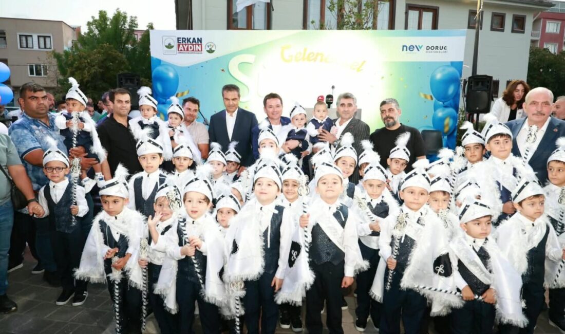 Bursa'da Osmangazi Belediyesi tarafından düzenlenen sünnet şöleninde, 40 mahalleden 200