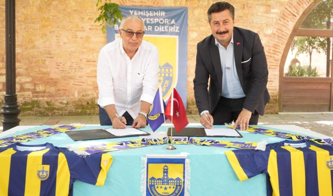 Bursa'da bu yıl Profesyonelliğe Geçiş Ligi (PGL)'nde mücadele edecek olan