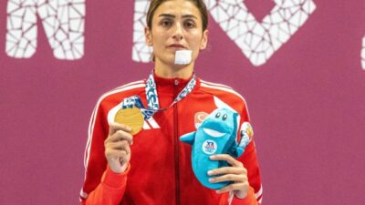Yıldırım Belediyesi Spor Kulübü’nün milli tekvandocusu Hatice Kübra İlgün, 20.