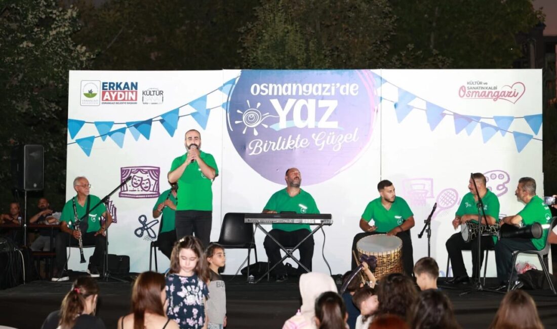 Bursa'da Osmangazi Belediyesi’nin yaz sezonu boyunca düzenlediği mahalle şenlikleri, vatandaşlara
