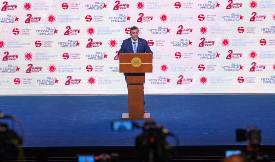 Cumhurbaşkanı Yardımcısı Cevdet Yılmaz, Savunma Sanayii Akademi tarafından düzenlenen "Milli