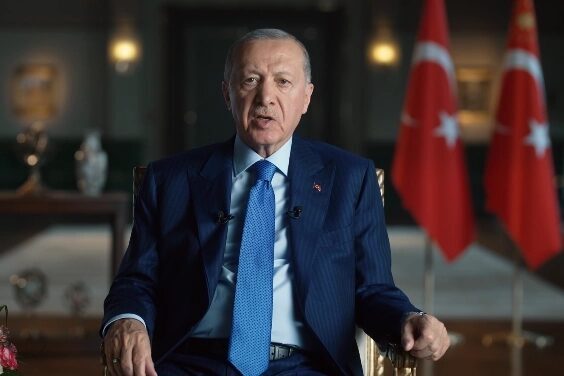 Cumhurbaşkanı Recep Tayyip Erdoğan, 467 milletvekilinin desteğiyle TBMM’de kabul edilen