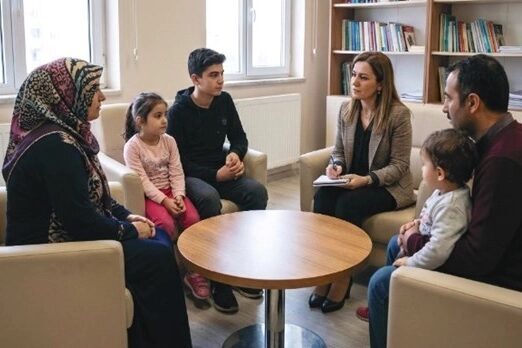 Aile ve Sosyal Hizmetler Bakanlığı, 81 ilde ücretsiz aile danışmanlığı