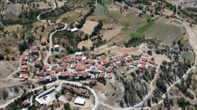 Manisa Büyükşehir Belediyesi, Demirci ilçesinde kent merkezine uzak 13 mahalleyi