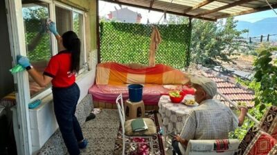 Denizli Büyükşehir Belediyesi Evde Bakım ve Sağlık Koordinasyon Merkezi, yaşlı,