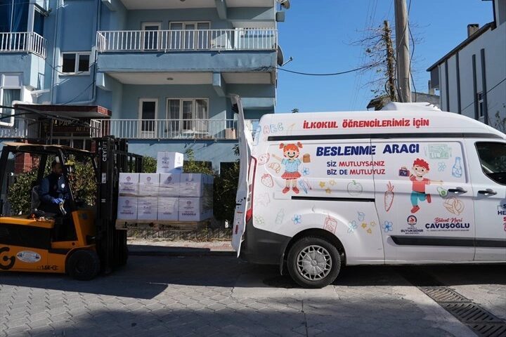 Denizli Büyükşehir Belediyesi’nin “Çavuşoğlu Modeli” adıyla Türkiye’ye örnek olan beslenme