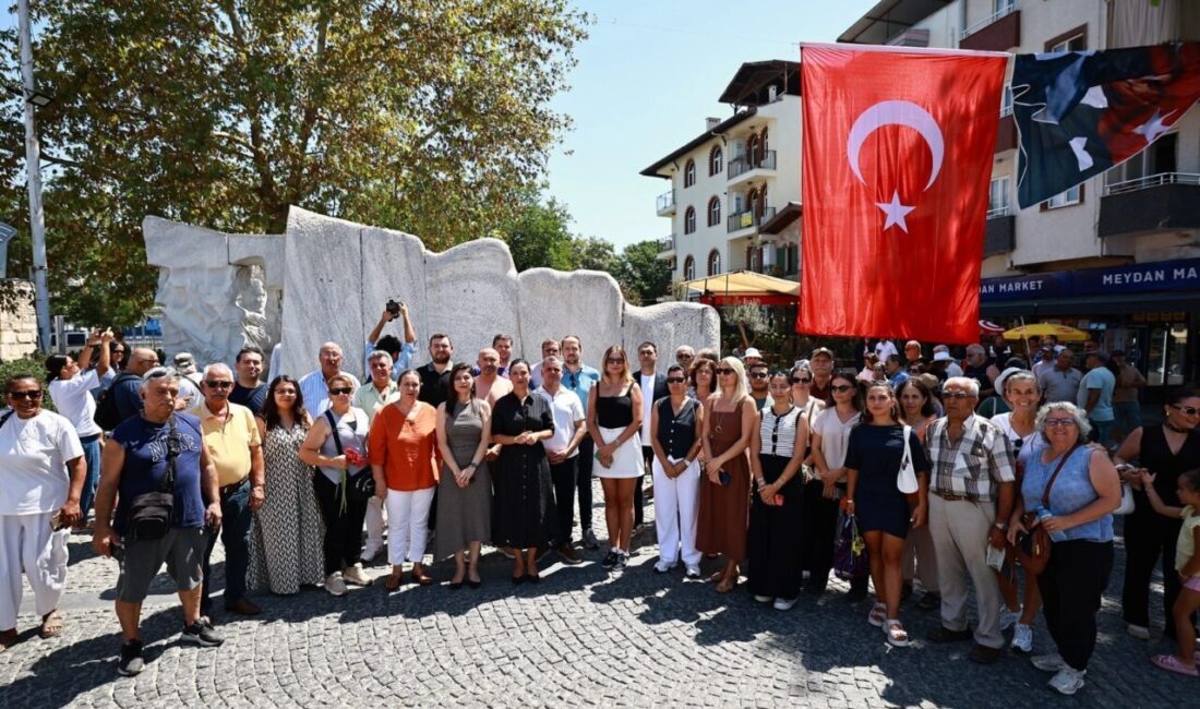 Efes Selçuklular, Kurtuluş Mücadelesi’nin dönüm noktalarından biri olan Büyük Taarruz’un