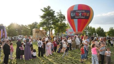 Kültür ve Turizm Bakanlığı tarafından düzenlenen Erzurum Kültür Yolu Festivali,