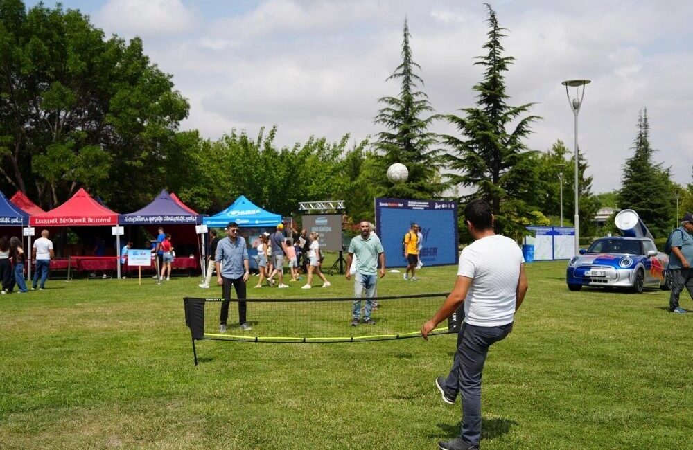 Eskişehir Büyükşehir Belediyesi tarafından her yıl düzenlenen ETİ Lifalif Uluslararası