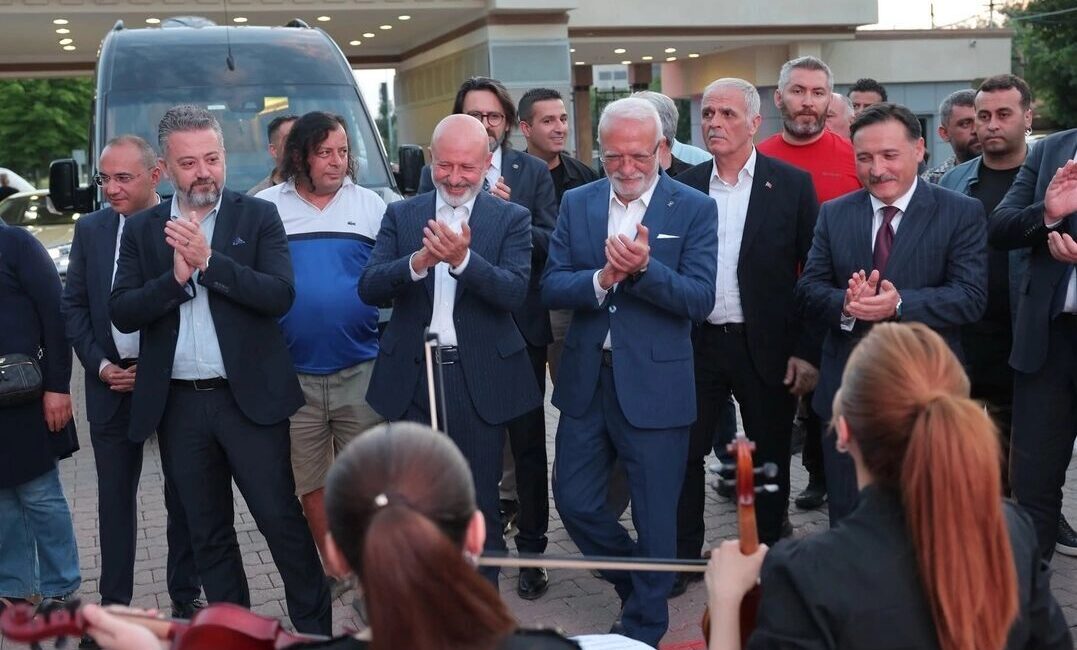 Kayseri Kocasinan Belediyesi tarafından şehre kazandırılan “Fuar 38”, birbirinden renkli