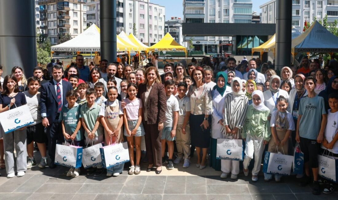 Gaziantep Büyükşehir Belediyesi bünyesinde faaliyet gösteren GASMEK’in yaz okullarında eğitim