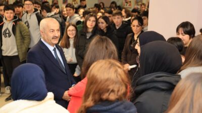 Gebze Belediyesi’nin 2026 yılında üniversiteyi ilk kez kazanan öğrencilere yönelik