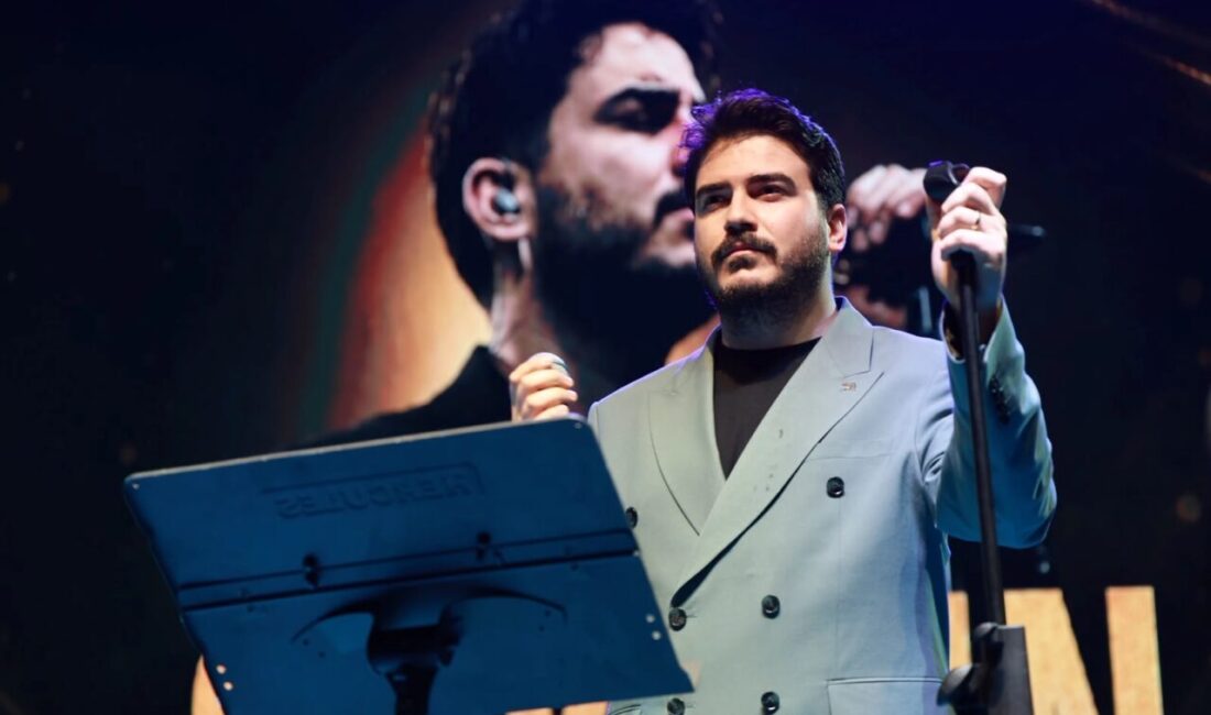 Gebze Belediyesi tarafından düzenlenen Yaz Konserleri kapsamında Ceyhun Can ve
