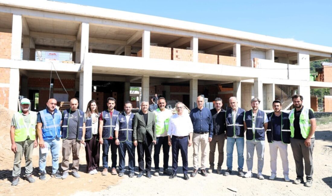 Kocaeli Büyükşehir Belediyesi’nin kentin dört bir yanındaki projeleri hız kesmeden