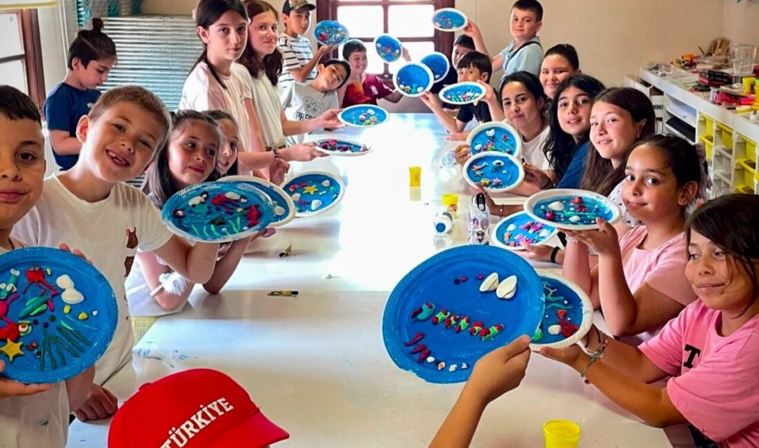 Giresun Belediyesi bünyesinde faaliyet gösteren Çocuk Akademileri’nde düzenlenen Yaz Okulu