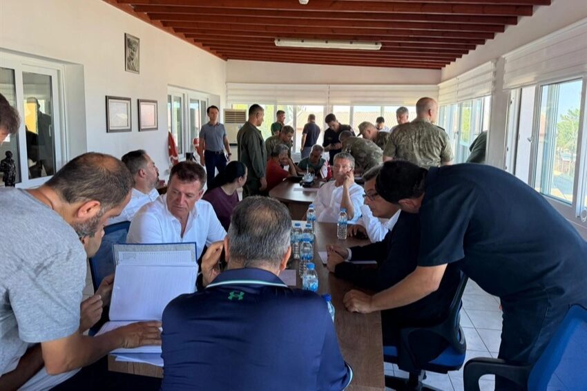 KKTC Başbakanı Ünal Üstel, Girne açıklarında yaşanan gemi kazasına ilişkin